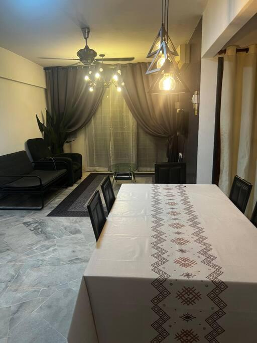 Homestay Bandar Sunway Near Sunway Lagoon Petaling Jaya Esterno foto